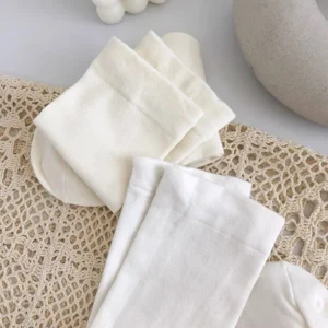 Women's White Mid-Calf Socks – Japanese Style Comfortable Fashion Socks